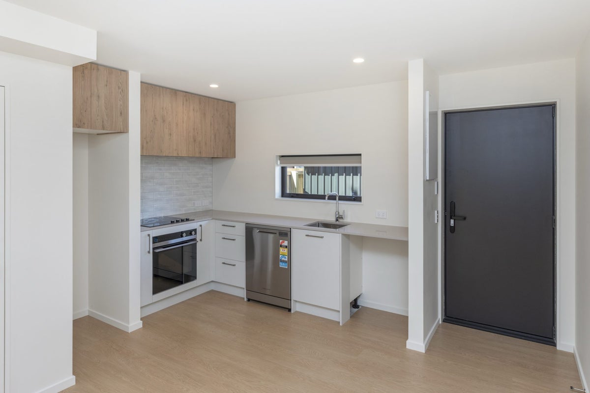 220 Geraldine Street, Edgeware, Christchurch - Carousel 2