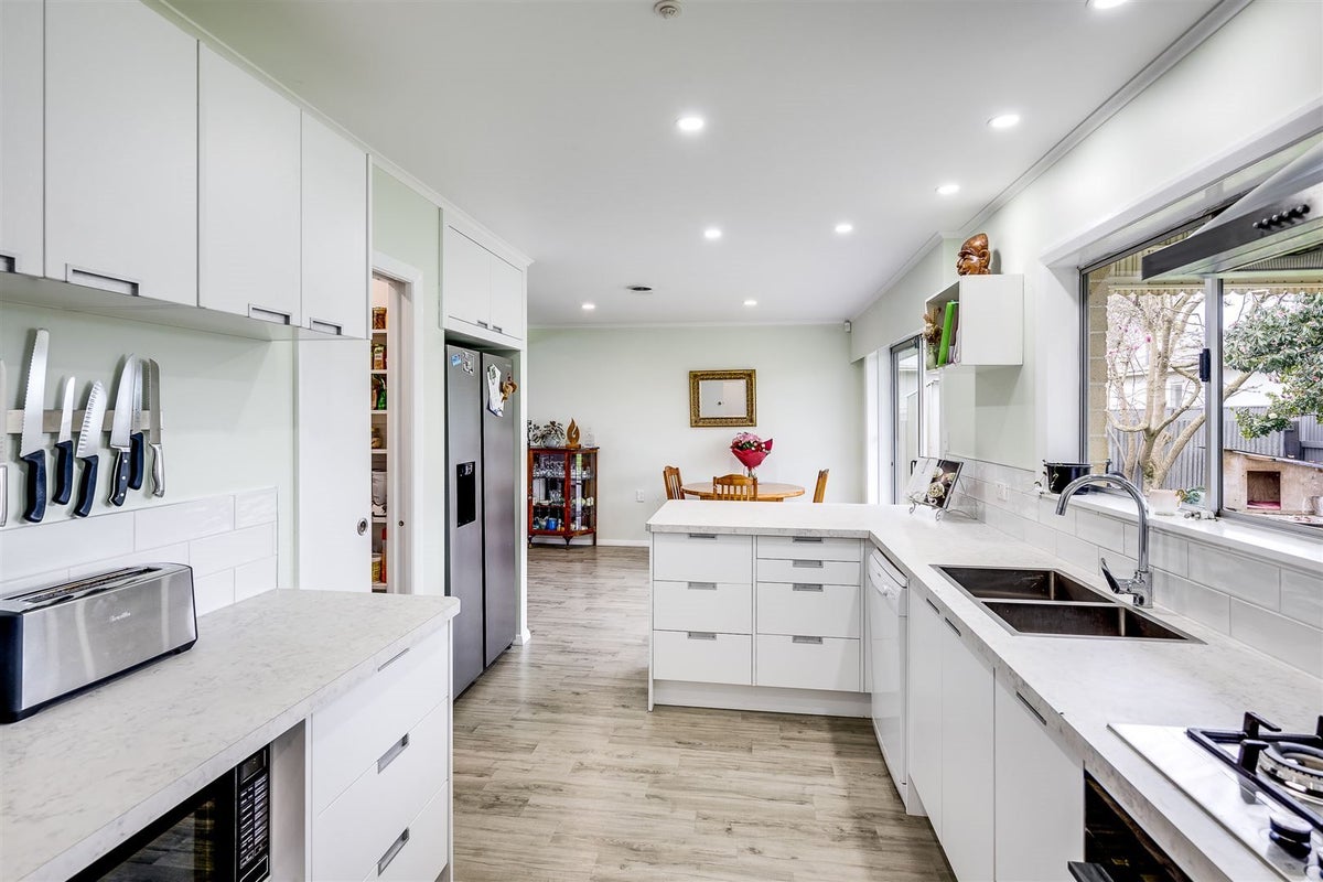 2A Wycliffe Street, Onekawa, Napier - Carousel 2