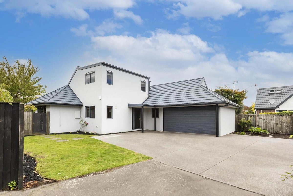 71A Wairakei Road, Bryndwr, Christchurch - Carousel 1