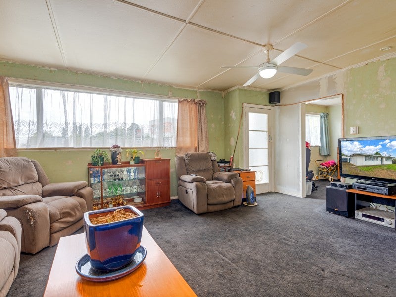 2A Mara Street, Mangatainoka, Pahiatua - Carousel 2