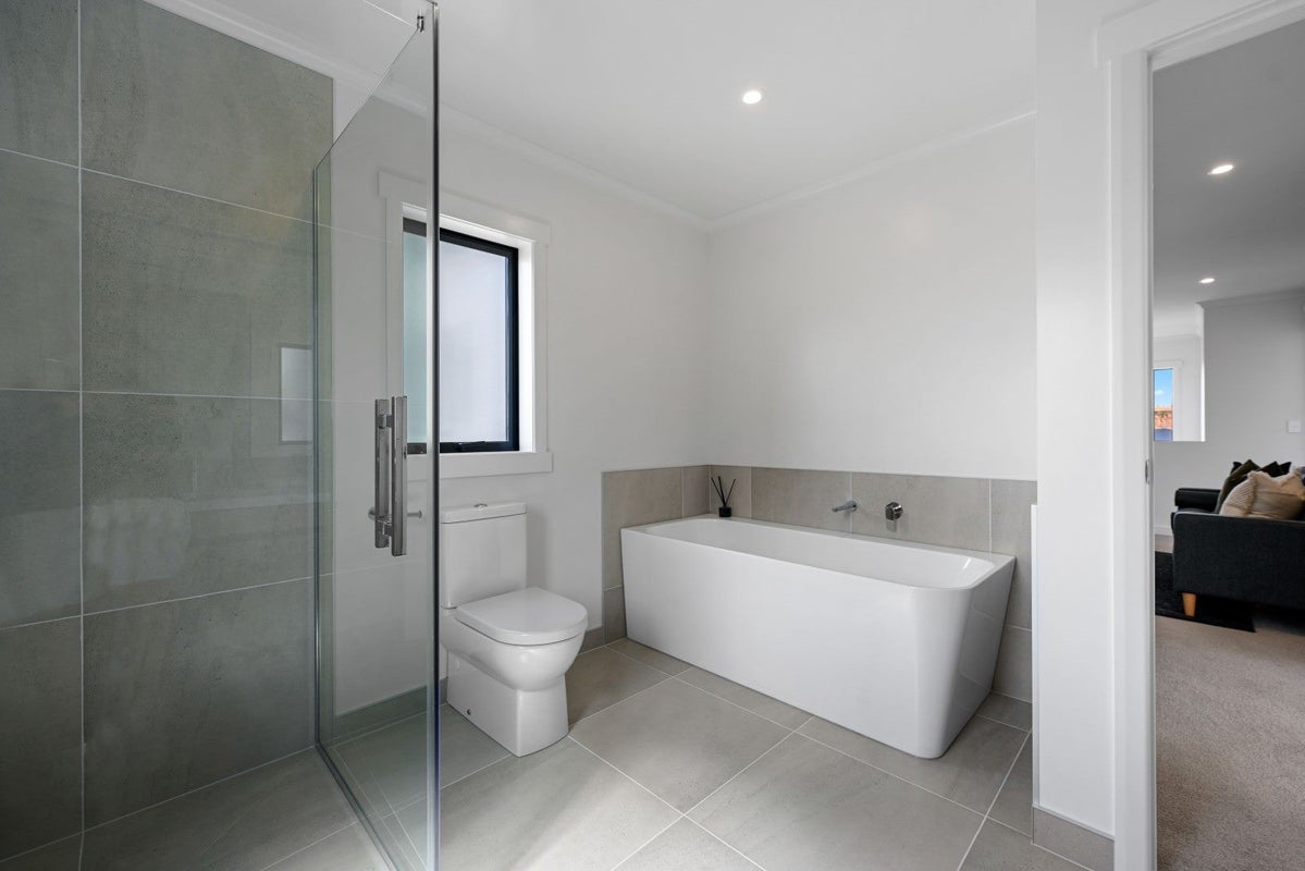 82 Maanihi Drive, Rototuna North, Hamilton - Carousel 18