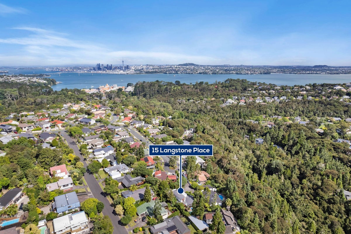 15 Langstone Place, Chatswood, Auckland - Carousel 2