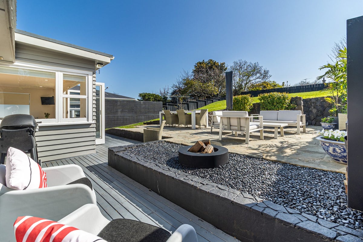 12 Rowan Road, Epsom, Auckland - Carousel 2