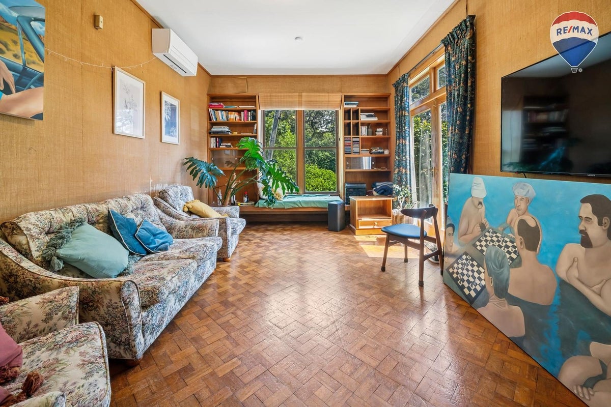 43 Bidwill Street, Mount Cook, Wellington - Carousel 2