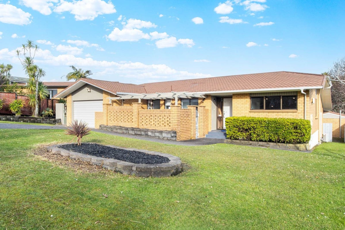 170 Wiseley Road, West Harbour, Auckland - Carousel 2