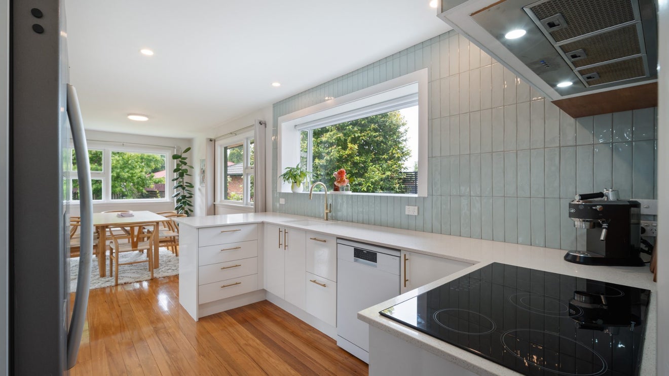 56 Cresswell Avenue, Burwood, Christchurch - Carousel 2
