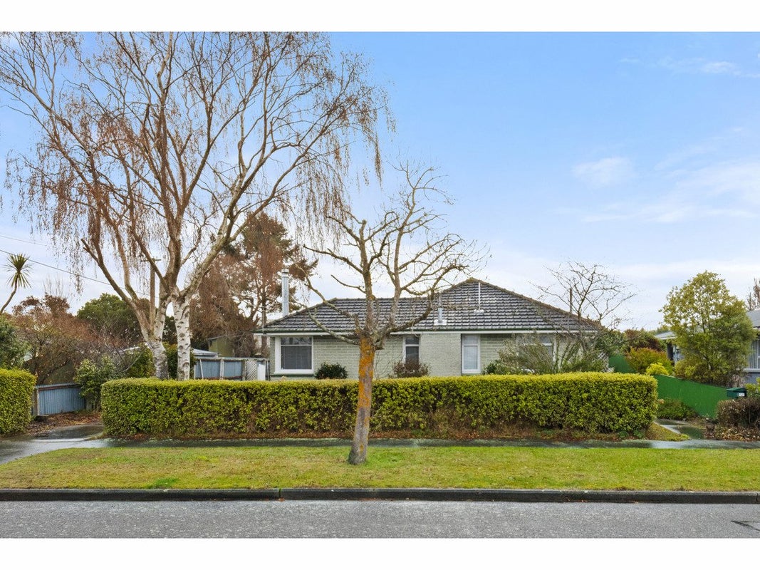 6 Gresham Terrace, New Brighton, Christchurch - Carousel 1