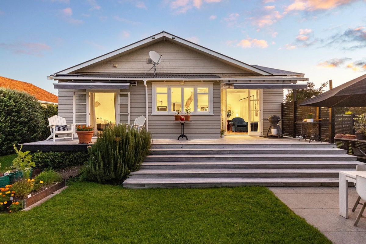 20 Mont Le Grand Road, Mount Eden, Auckland - Carousel 2