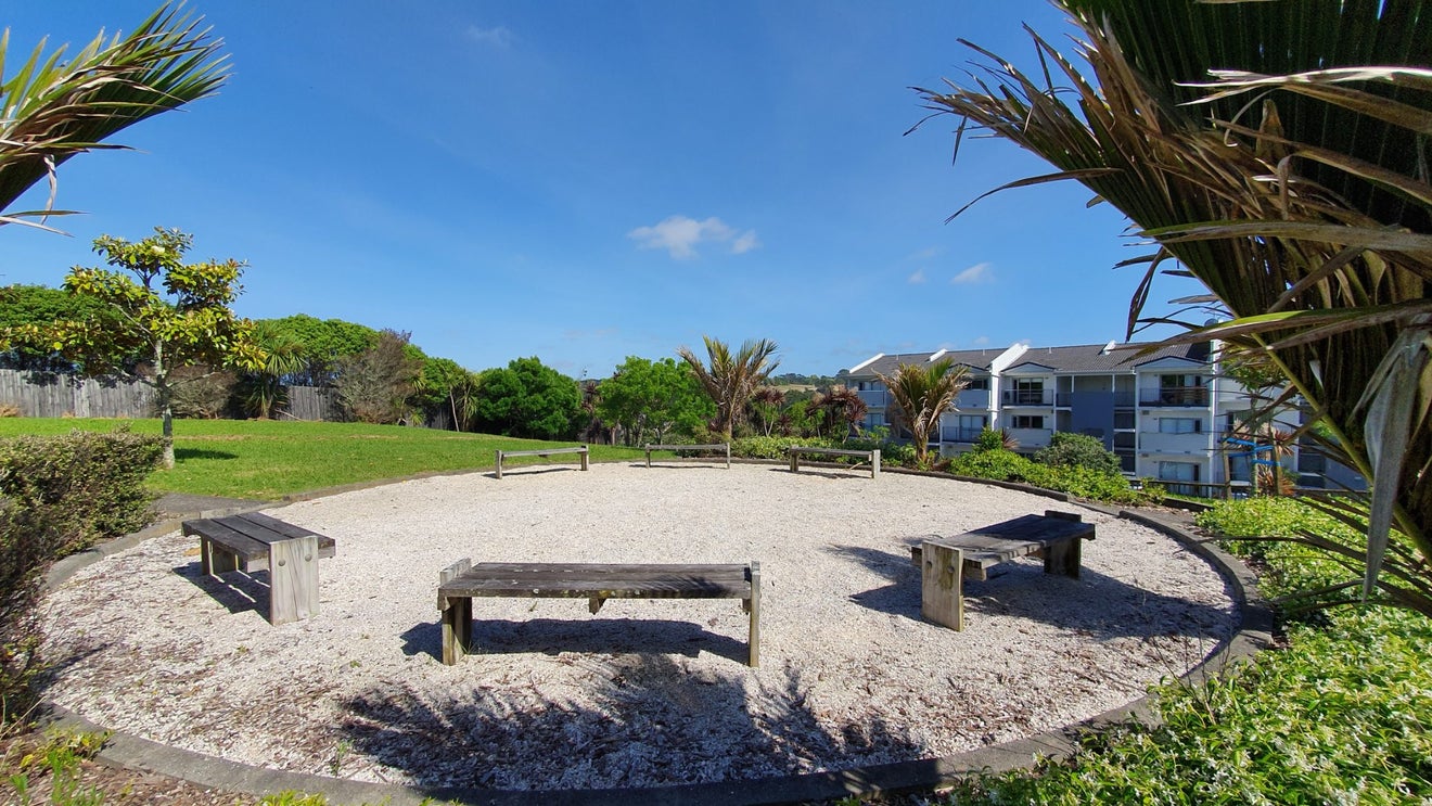 3D/60 Masons Road, Oteha, Auckland - Carousel 14