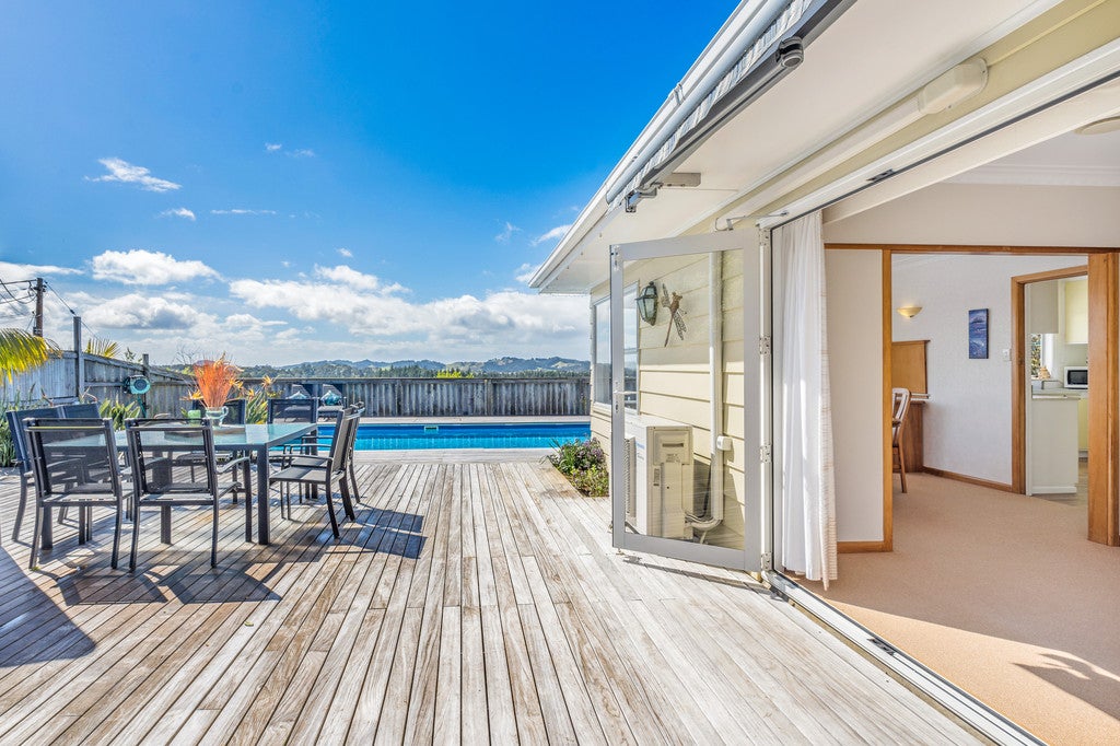 8 Summit Lane, Kamo, Whangarei - Carousel 2