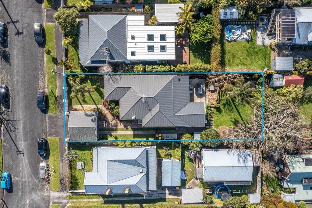 39 Abbotsford Terrace, Devonport, Auckland - Carousel 16