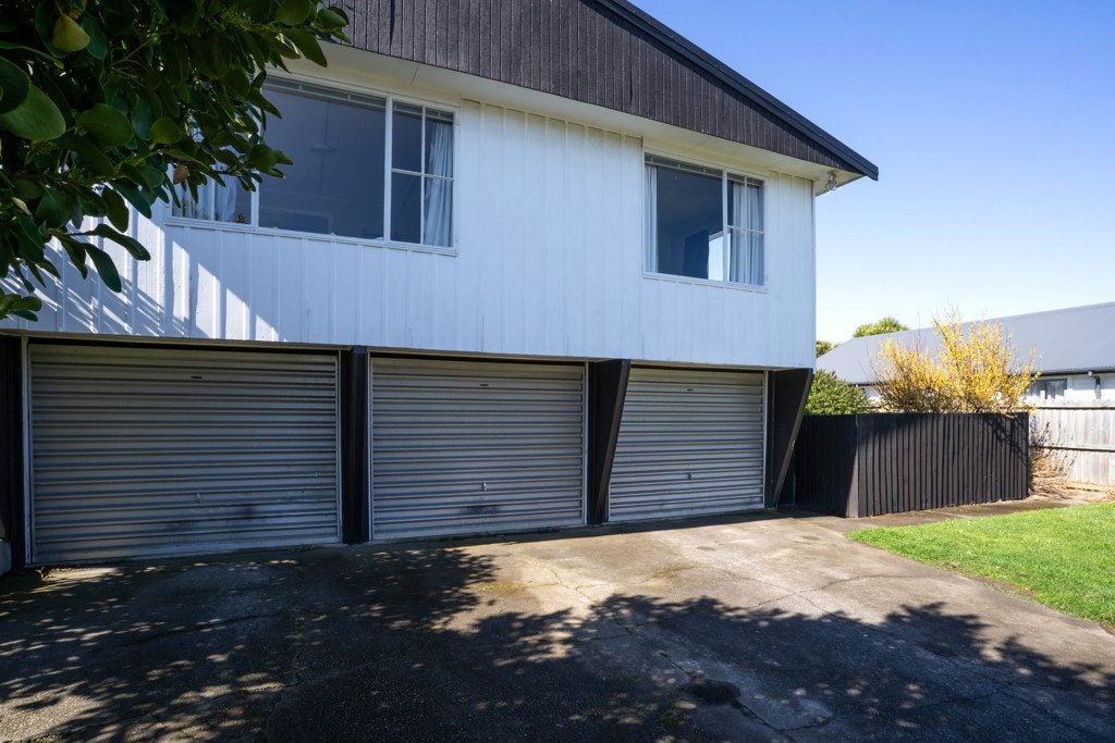 16 Cleveland Street, Edgeware, Christchurch - Carousel 26