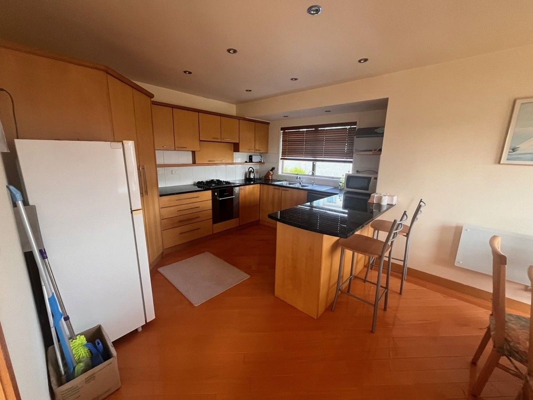 26 Andrea Place, Sunnyhills, Auckland - Carousel 2
