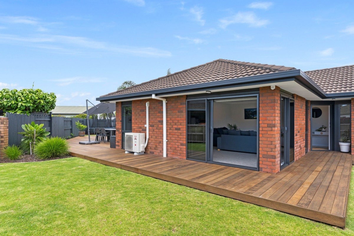 11A Jasmine Place, Mount Maunganui, Mount Maunganui - Carousel 2