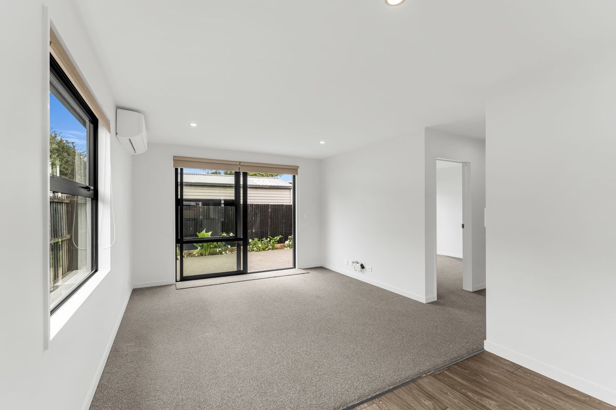 15A McBratneys Road, Dallington, Christchurch - Carousel 2
