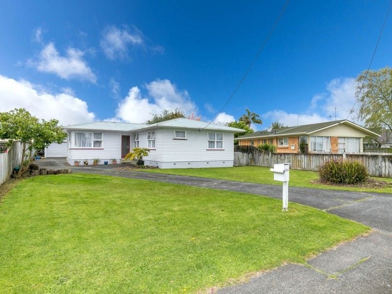 230 Tramway Road, Enderley, Hamilton - Carousel 1