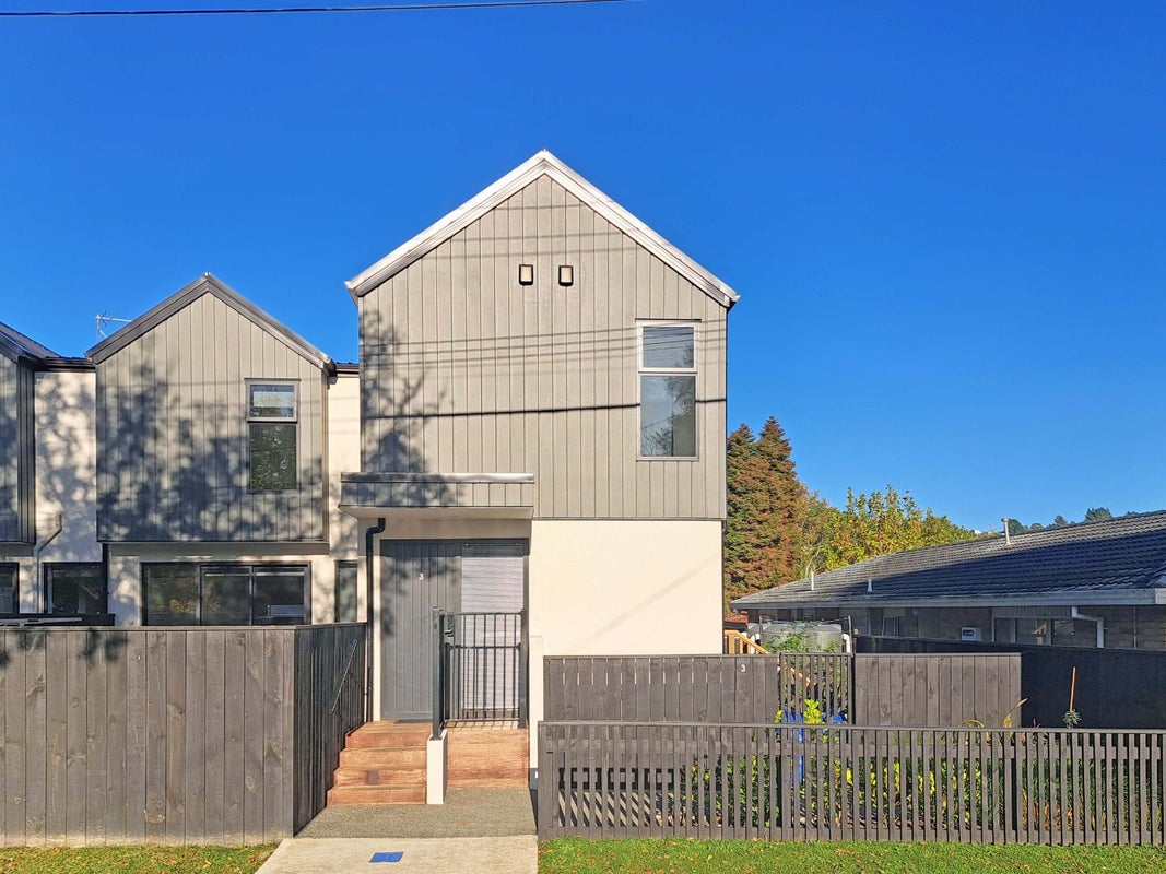 3/48 Glen Road, Stokes Valley, Lower Hutt - Carousel 1