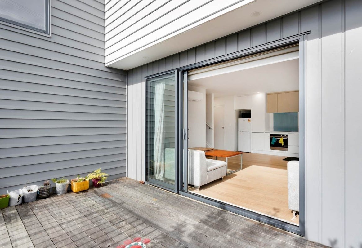 1/66 Seymour Road, Sunnyvale, Auckland - Carousel 2