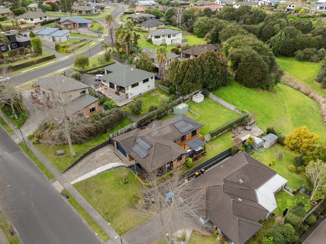 59 Village Park Drive, Welcome Bay, Tauranga - Carousel 1
