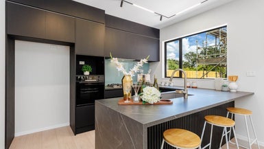 67C Forrest Hill Road, Milford, Auckland - Carousel 1