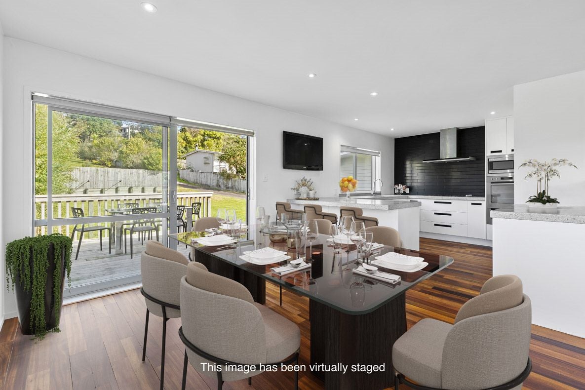96 Saddleback Rise, Murrays Bay, Auckland - Carousel 2