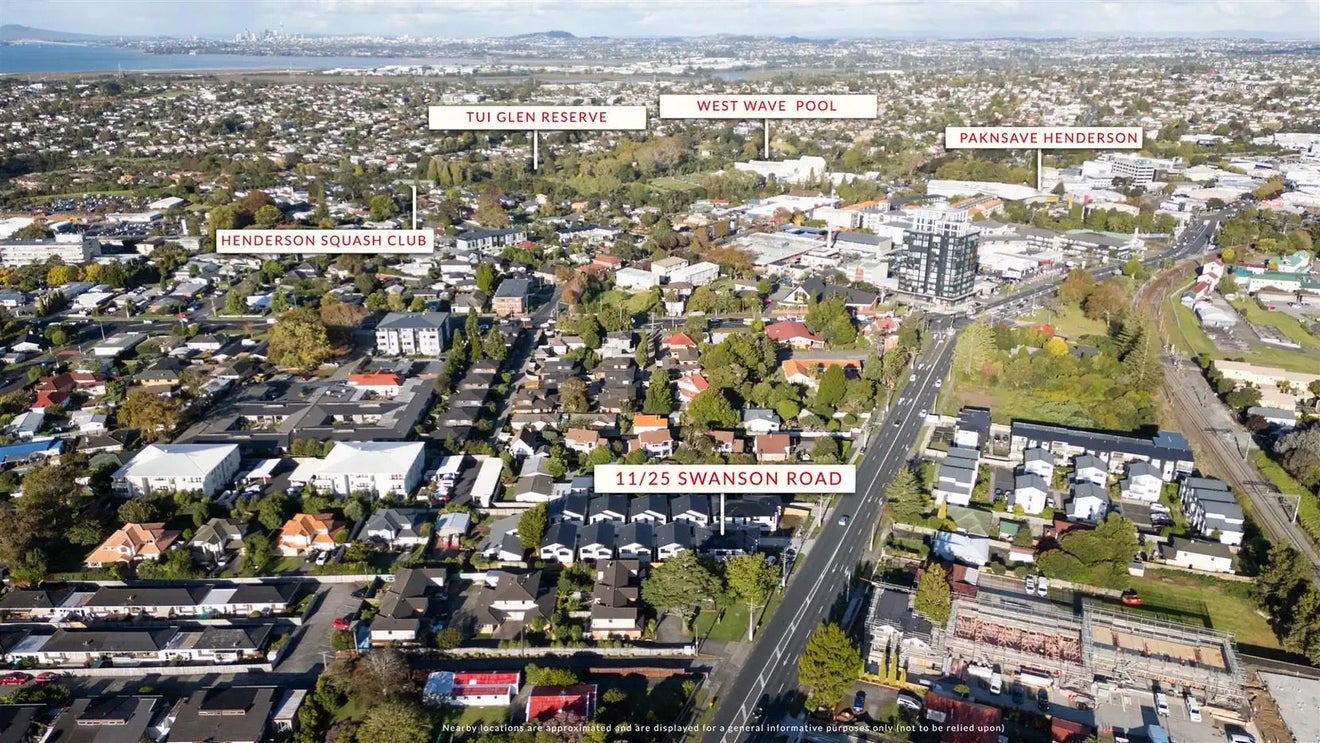 8/25 Swanson Road, Henderson, Auckland - Carousel 17