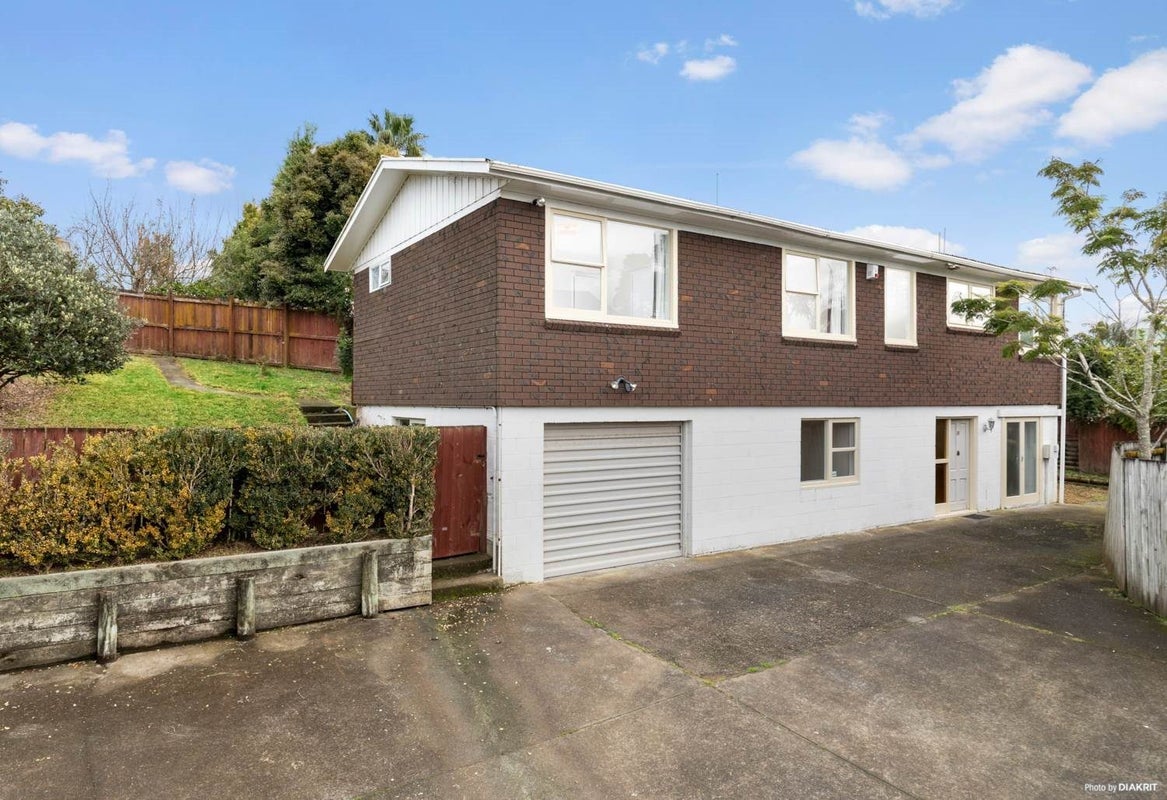 81 Kinross Street, Blockhouse Bay, Auckland - Carousel 1
