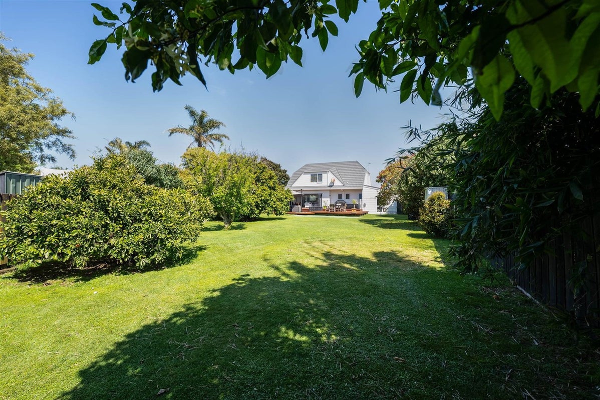 11 Waimanu Place, Warkworth - Carousel 1