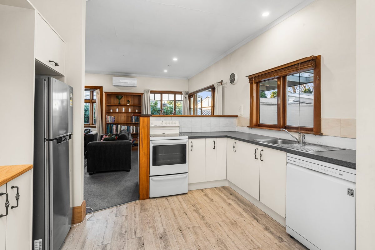 14 Nairn Street, Spreydon, Christchurch - Carousel 2