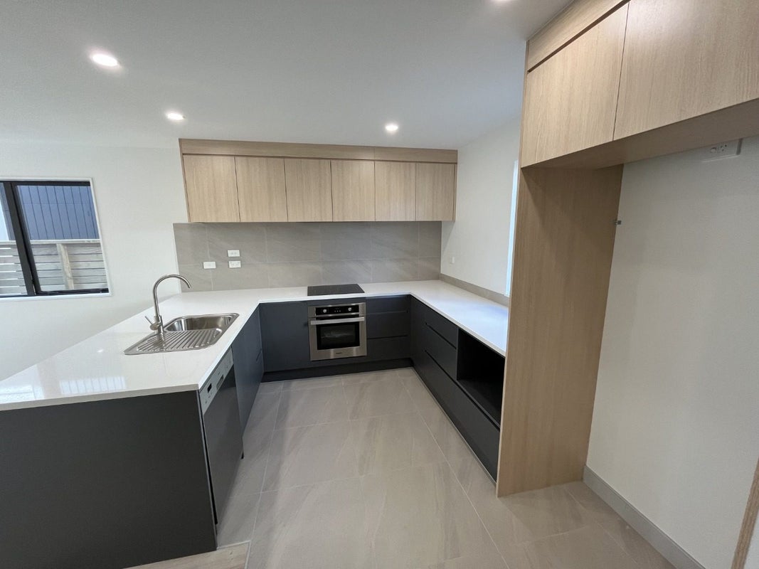 7/25 Manse Road, Pahurehure, Papakura - Carousel 2