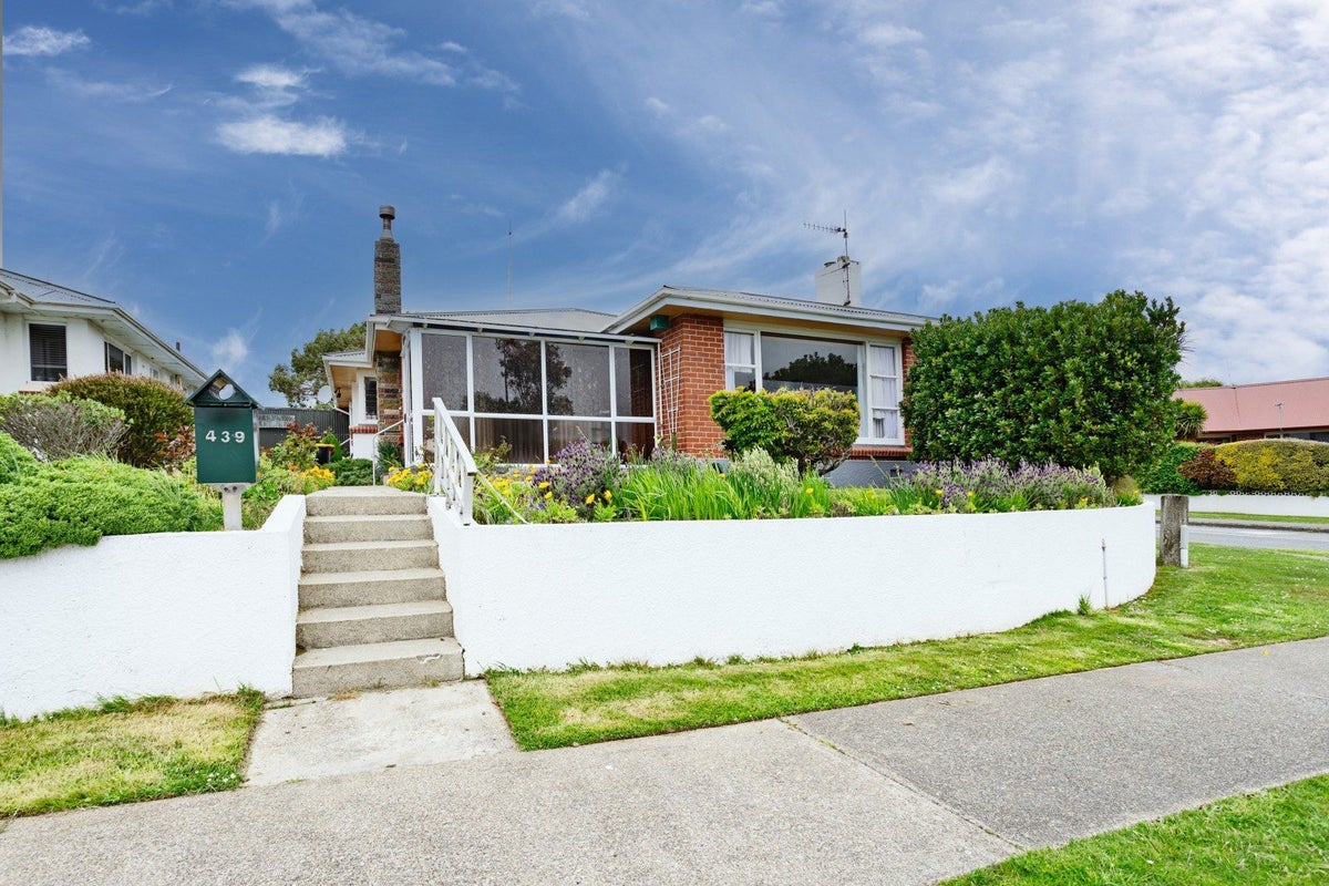 439 Yarrow Street, Glengarry, Invercargill - Carousel 1