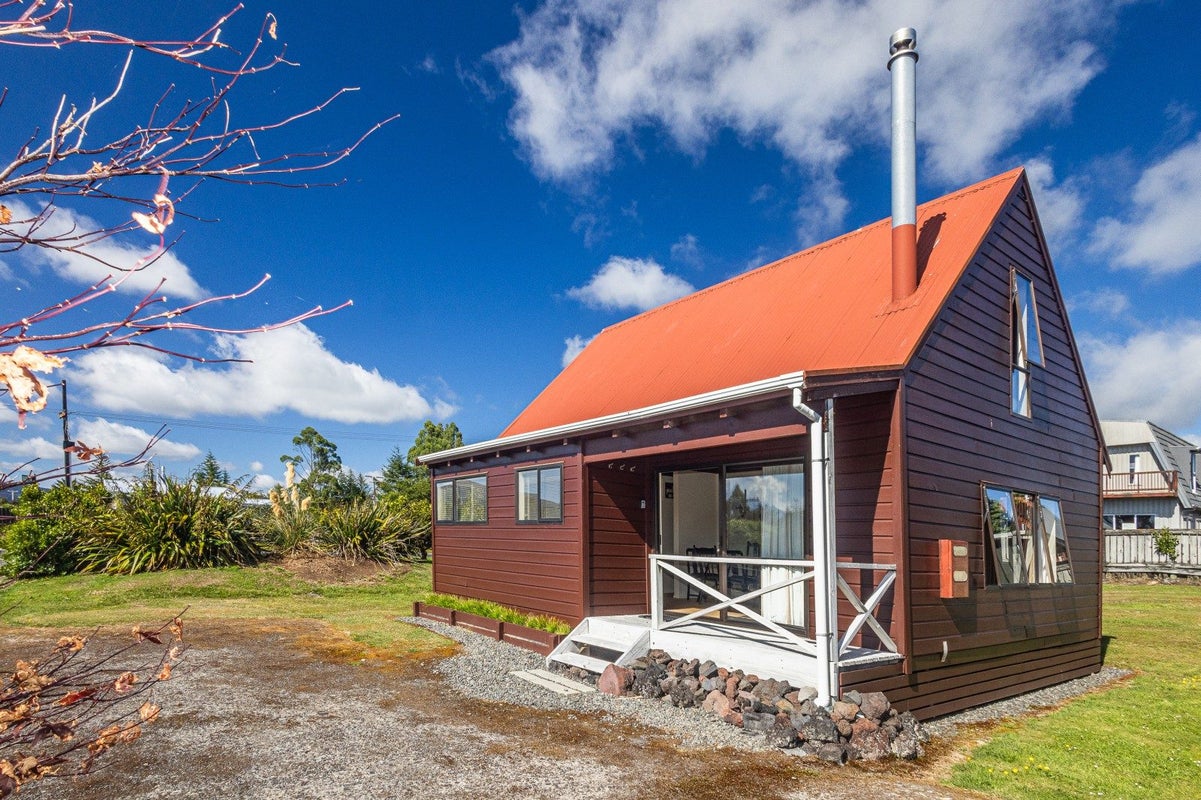 1 Park Lane, WAIMARINO, OWHANGO - Carousel 1