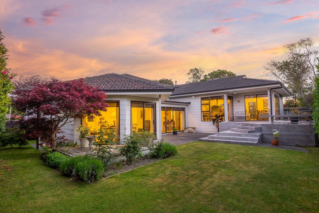 30A Hathaway Avenue, Boulcott, Lower Hutt - Carousel 2