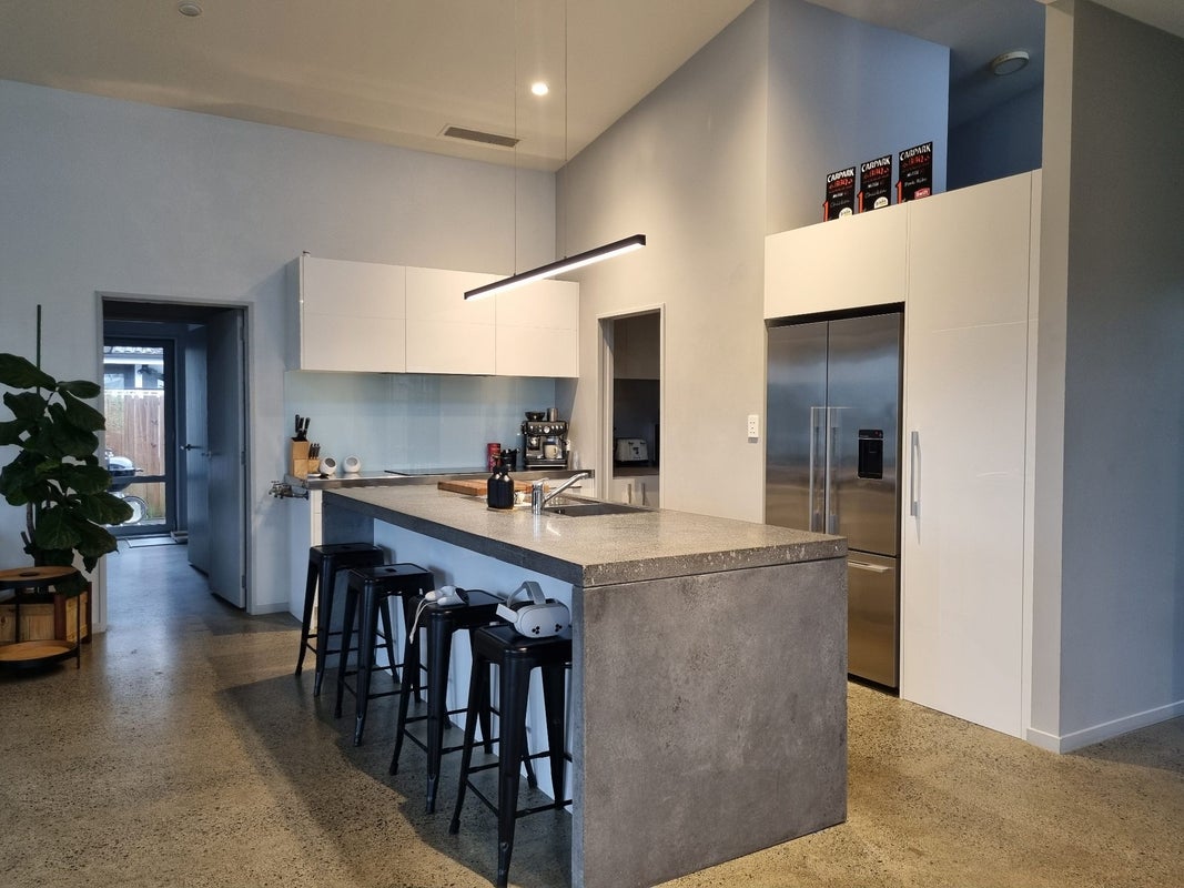 77 Intrepid Crescent, Beachlands, Auckland - Carousel 2