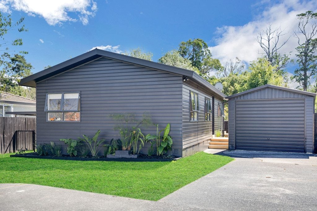 38 Childers Road, Ranui, Auckland - Carousel 1