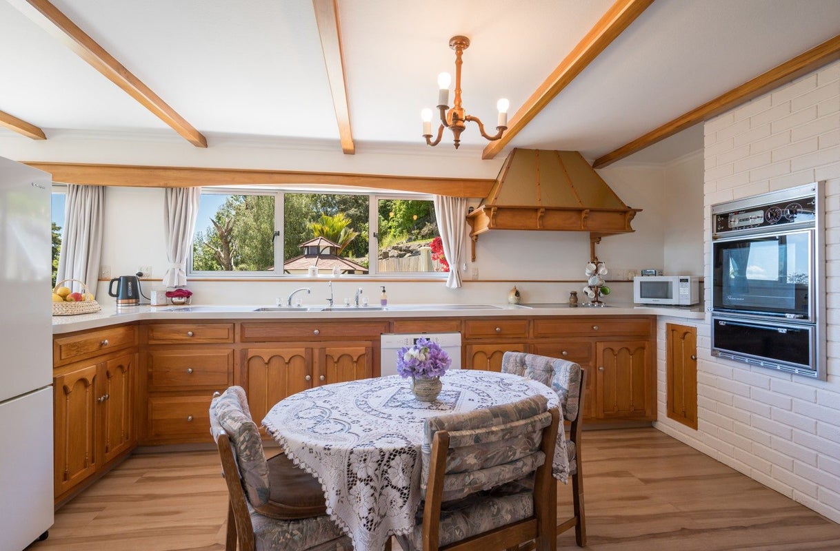 33 Arapiki Road, Stoke, Nelson - Carousel 2