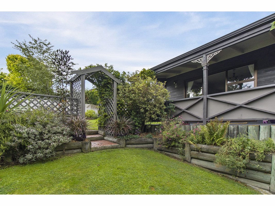 25 Murchison Drive, Gleniti, Timaru - Carousel 1