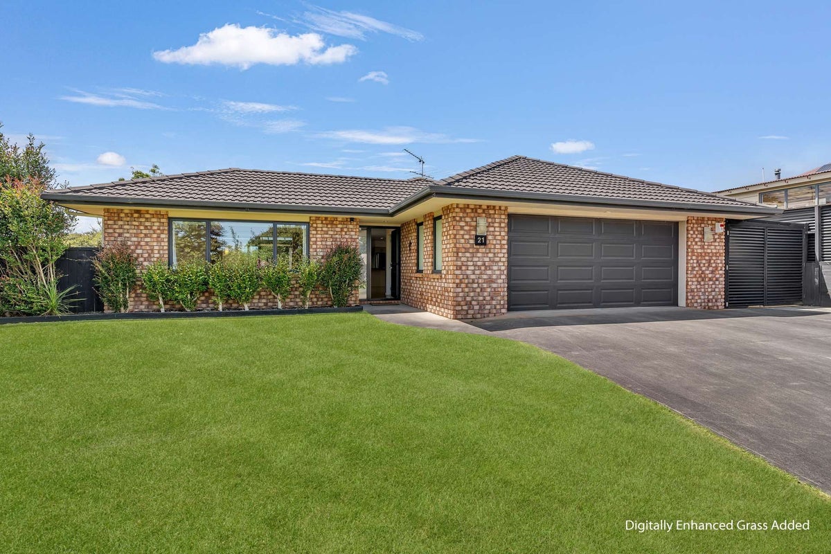 21 Mandalay Place, Waiuku, Waiuku - Carousel 2