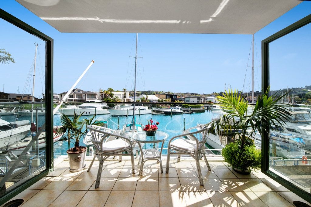 50 Harbour Village Drive, Gulf Harbour, Whangaparaoa - Carousel 1