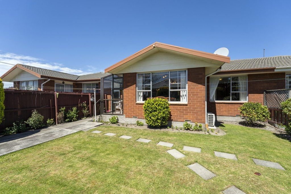 2/23E CRAVEN STREET, Sockburn, Christchurch - Carousel 1