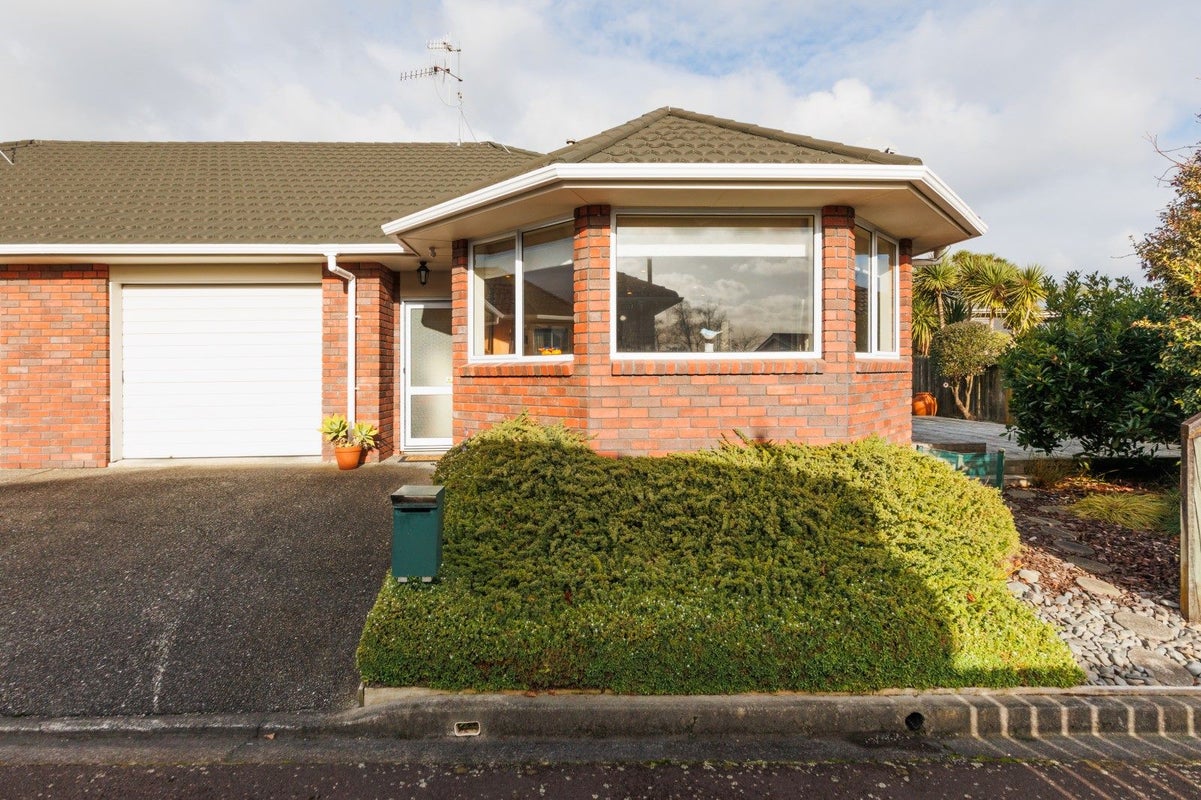 198A Vogel Street, Roslyn, Palmerston North - Carousel 1