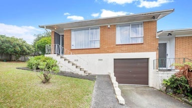 2 Rehia Road, Massey, Auckland - Carousel 1