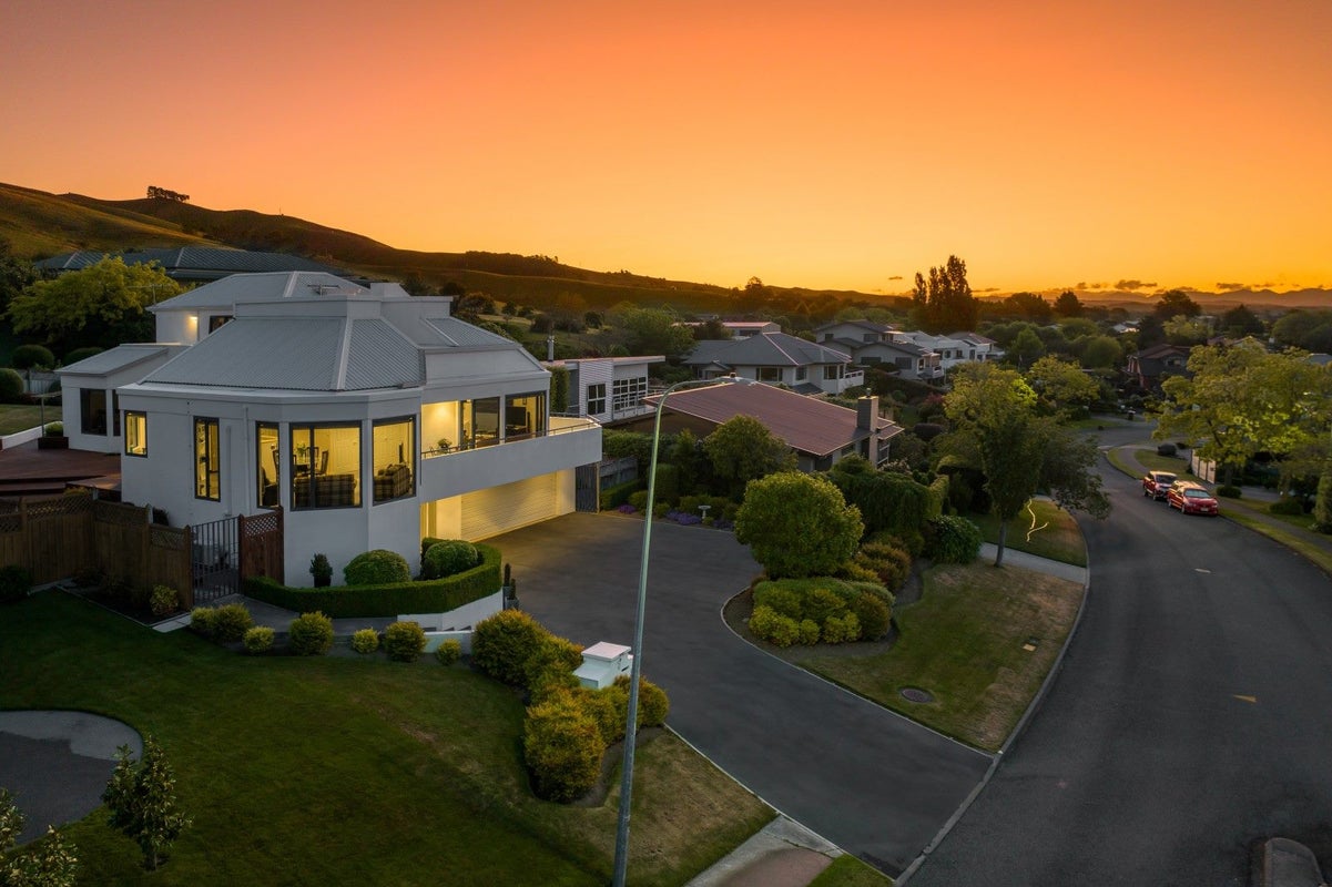 34 Elisha Drive, Witherlea, Blenheim - Carousel 1