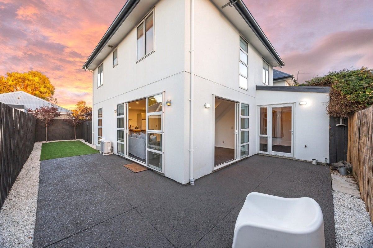 151C Canon Street, Edgeware, Christchurch - Carousel 13