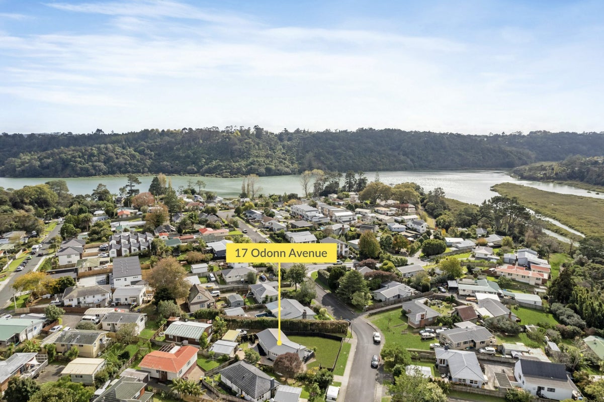 17 O'Donn Avenue, Beach Haven, Auckland - Carousel 25