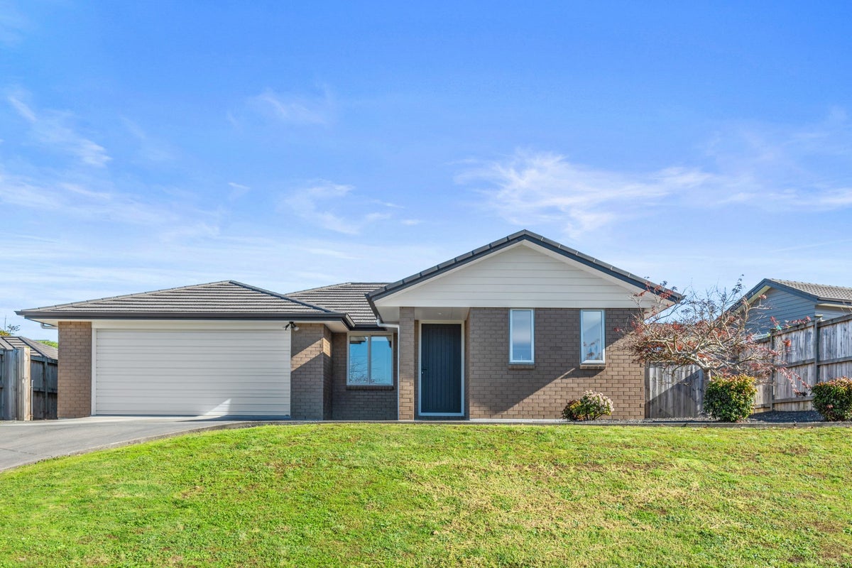 65 Matua Road, Huapai, Kumeu - Carousel 1