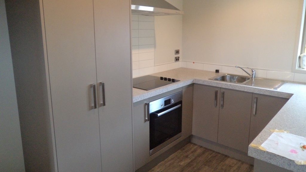 2/114 Old Farm Road, Hamilton East, Hamilton - Carousel 2