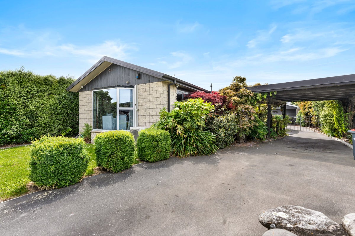 41 Glovers Road, Halswell, Christchurch - Carousel 1