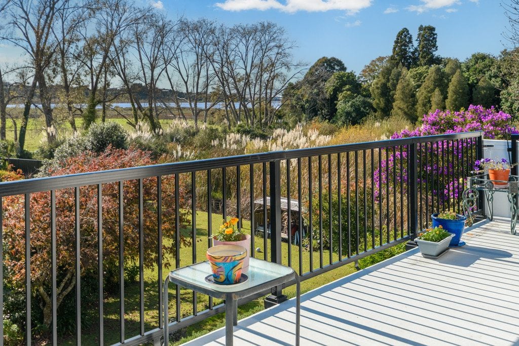 14 Waikareao Way, Brookfield, Tauranga - Carousel 2
