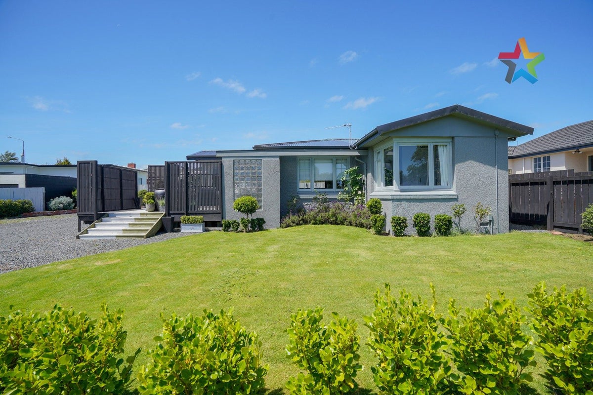 135 Abbot Street, Waverley, Invercargill - Carousel 1